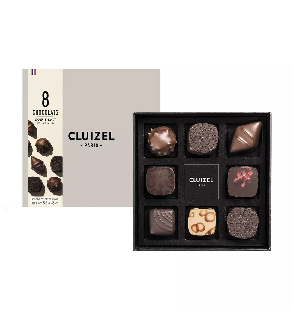 Exquisite Bubbly and Chocolates Gift Set